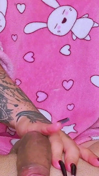 Stepmom Takes a Big Load of Cum in Sensual Handjob with Long Nails