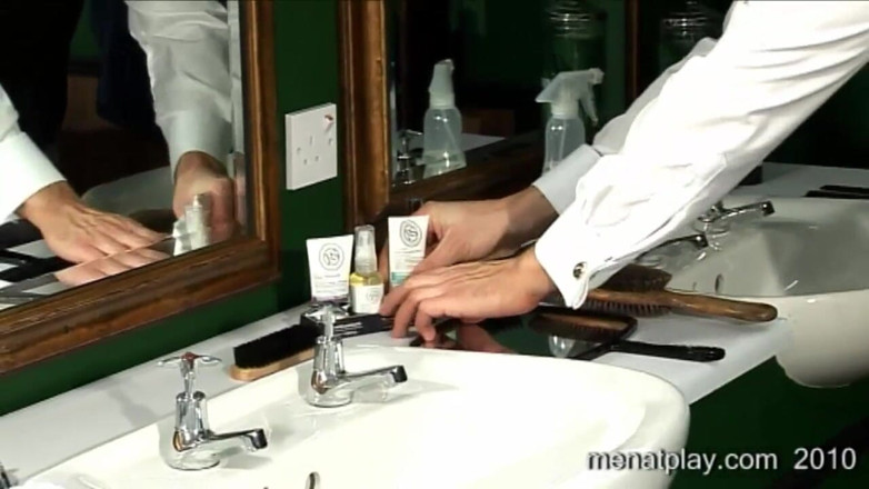MenAtPlay: The Barber and Marco