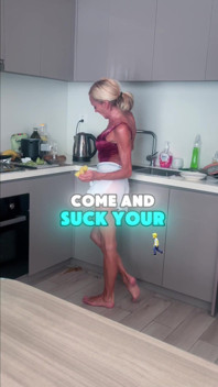 Barbie MILF - Con Trai Riêng Đã Tạo Ra Một Mớ Hỗn Độn Trong Nhà Bếp