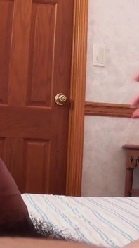 Üniversiteden sonra 18 yaşındaki Megu Miura iki küçük şımarık memeli Japon sürtük amında büyük bir yarak istiyor