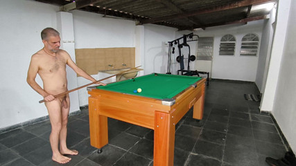 Carmona's father: Crown tocando desnudo