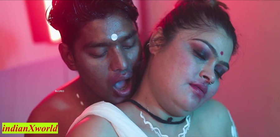Indian Xshot: Sadhu Baba Hot Sex s 18letými Roztomilá Desi! Nový kosmický sex
