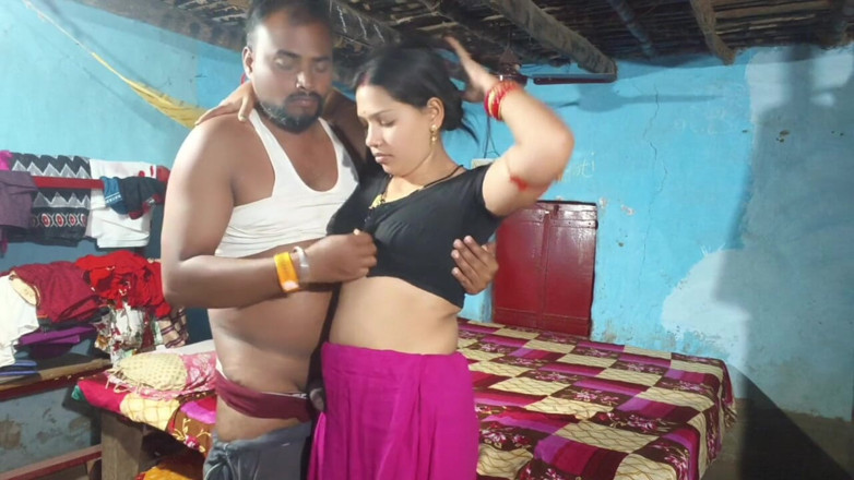 Sona bhabhi: 美丽的孟加拉村家庭主妇啪