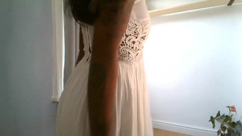 BabeXX69XX Asian MILF: Komm auf meine Tits in meinem weißen Sommerkleid und CEI!