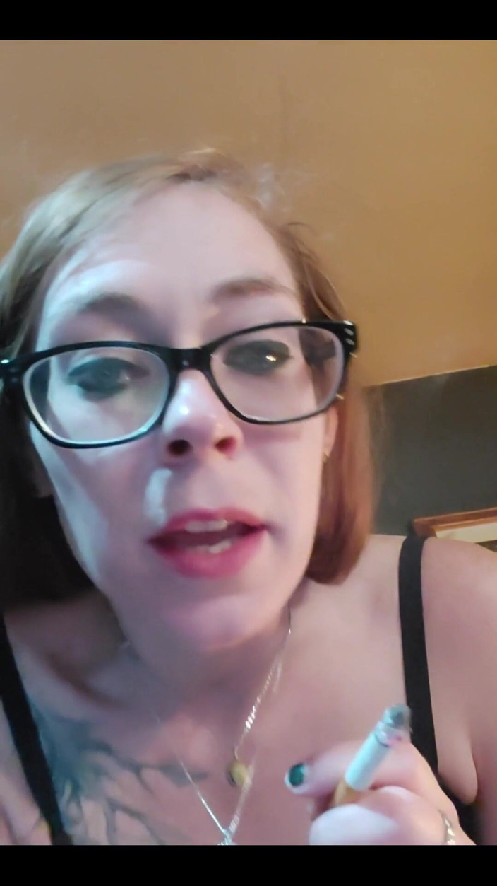 MistressThrope: Check Your Inbox for This Smoking Hot Small Penis Humiliation...