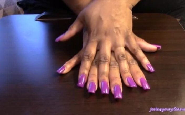 Josie4yourpleasure: Kuku panjang: Violet Vibes dan Lotion