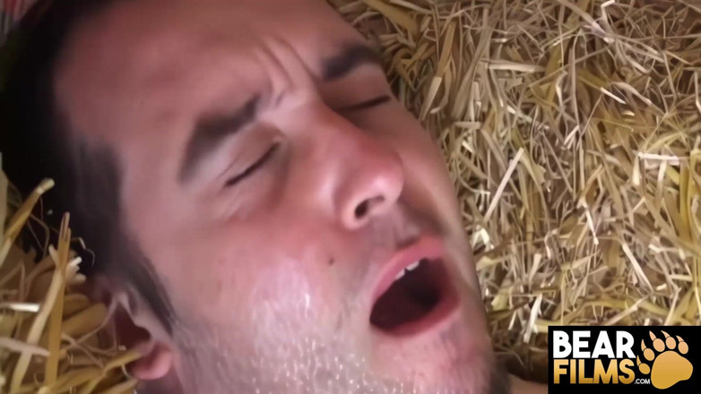 Bear Films: Bearfilms Devon Berks dominují tátové Ben Martin a Kevin Sadler