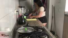 MelanieCaceres: Melanie med sin kåta fitta rider den stora styvbrorens kuk -...