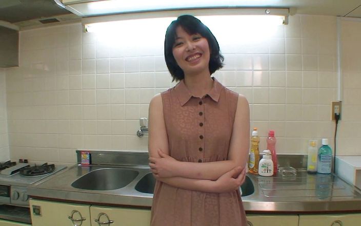 Japan Lust: Onu mutfakta domaltarak sikiyor