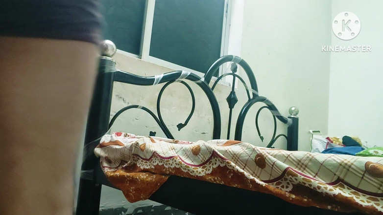 Latifah1234: Desi nevlastní sestra