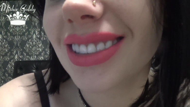 Goddess Misha Goldy: 像奶牛 mooo moooo 一样给自己挤奶