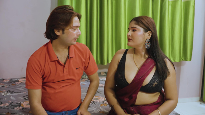 Next short: Bhabhi ji ukradla manžela a provdala se za souseda, celá...