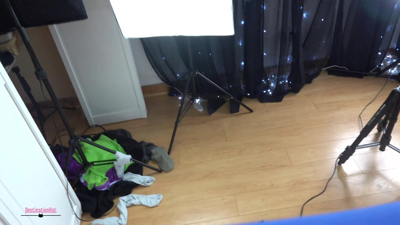 Destination Kat: 爱丽丝在 Boobieland