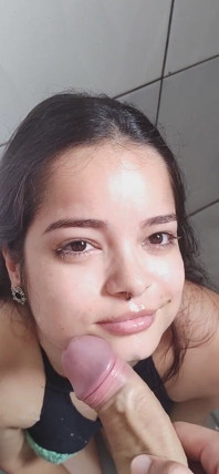 Facial Cum in POV - the Young Brunette Knelt and Had to Suck Until She Got All Messy