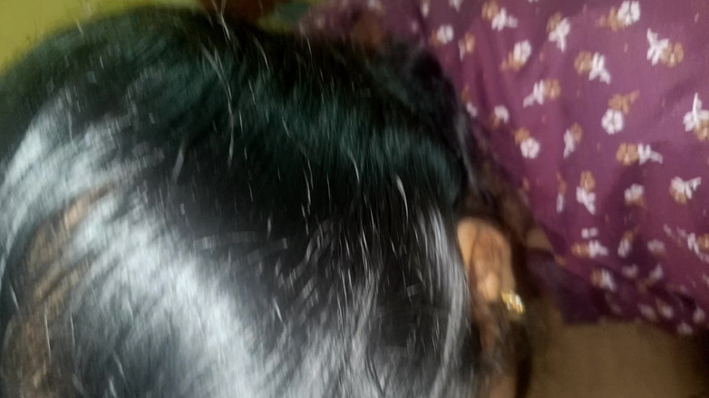 Ilakkiya: Chenniai Jízda v domácnosti se sexy kouřením