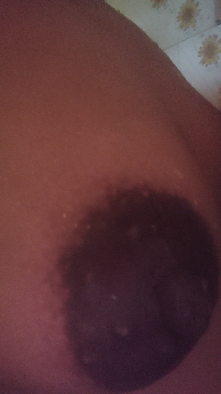 Dr_doom21: Indische sexy bhabhi fingert und pissen