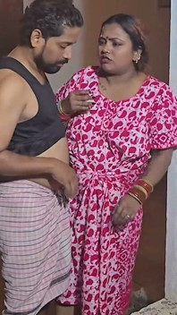 คู่รัก Desi อินเดียกําลังสนุกในตอนกลางคืน