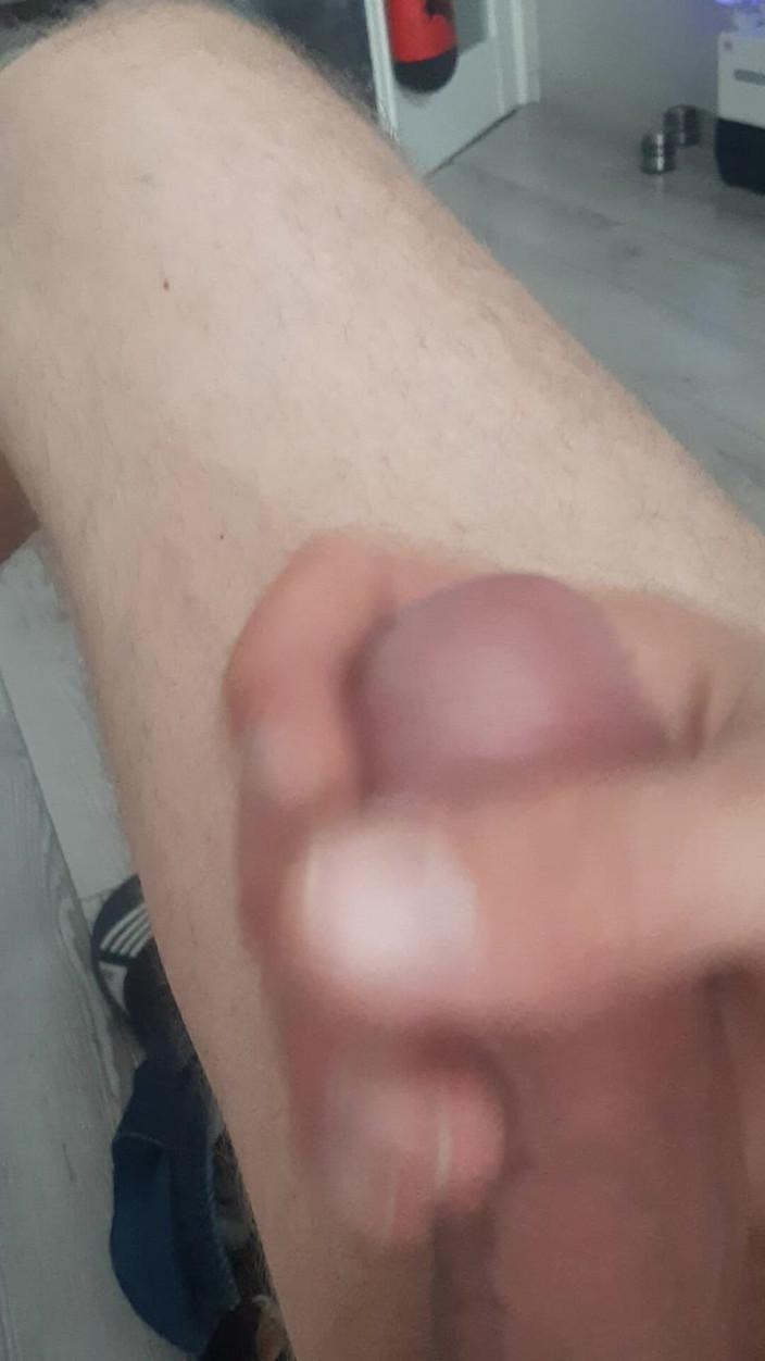 Second sside: Masturbando