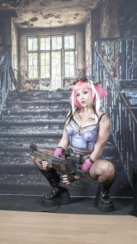 Cayla Lyons - 395 - Photoshoot Backstage