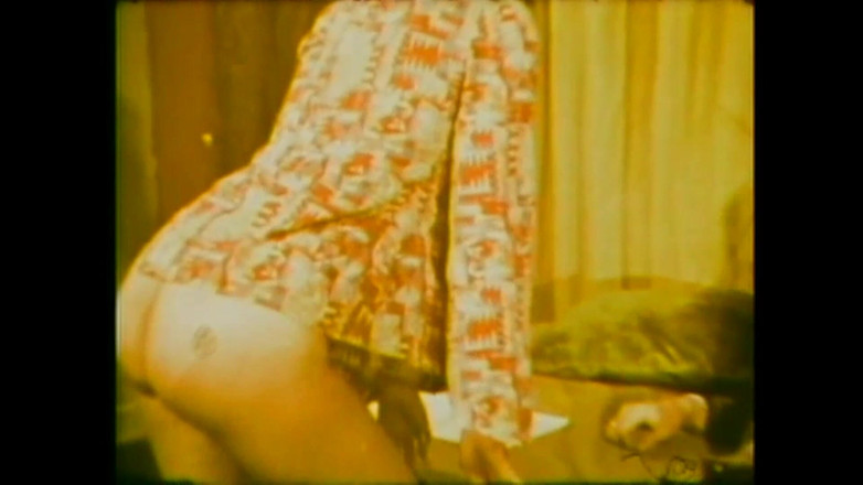 The Unforgettable: Lesbičky sát navzájem