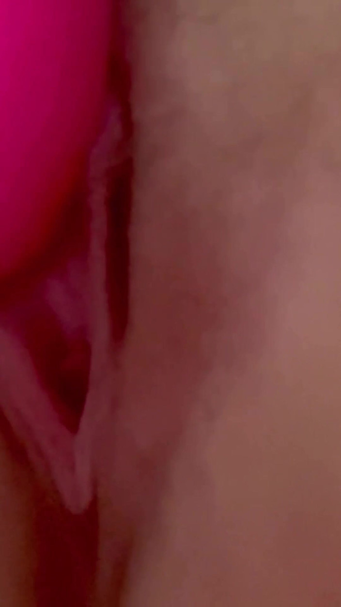 Sinful-Secrets: Hot Pink Vibrations