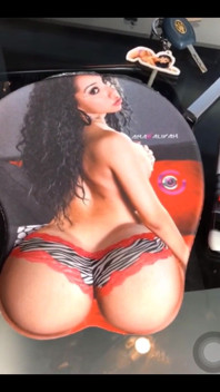 Hey Boys Preorder Some of My Merch