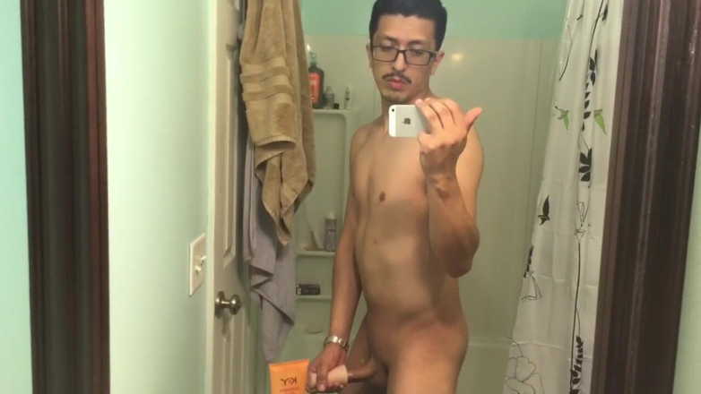 Frederect-Cumms: 자지 빨고 정액 발사