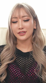 Le corps doré incroyablement sexy d’Aika ! Tu ne peux pas partir jusqu’à l’orgasme !