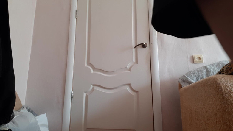 Lesbian-illusion: Aku menyematkan guruku ke dinding dan memanjat roknya untuk berterima...