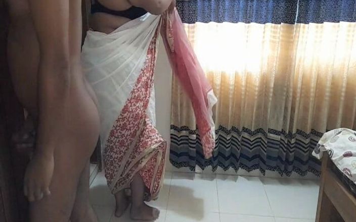 Aria Mia: Indienne sexy