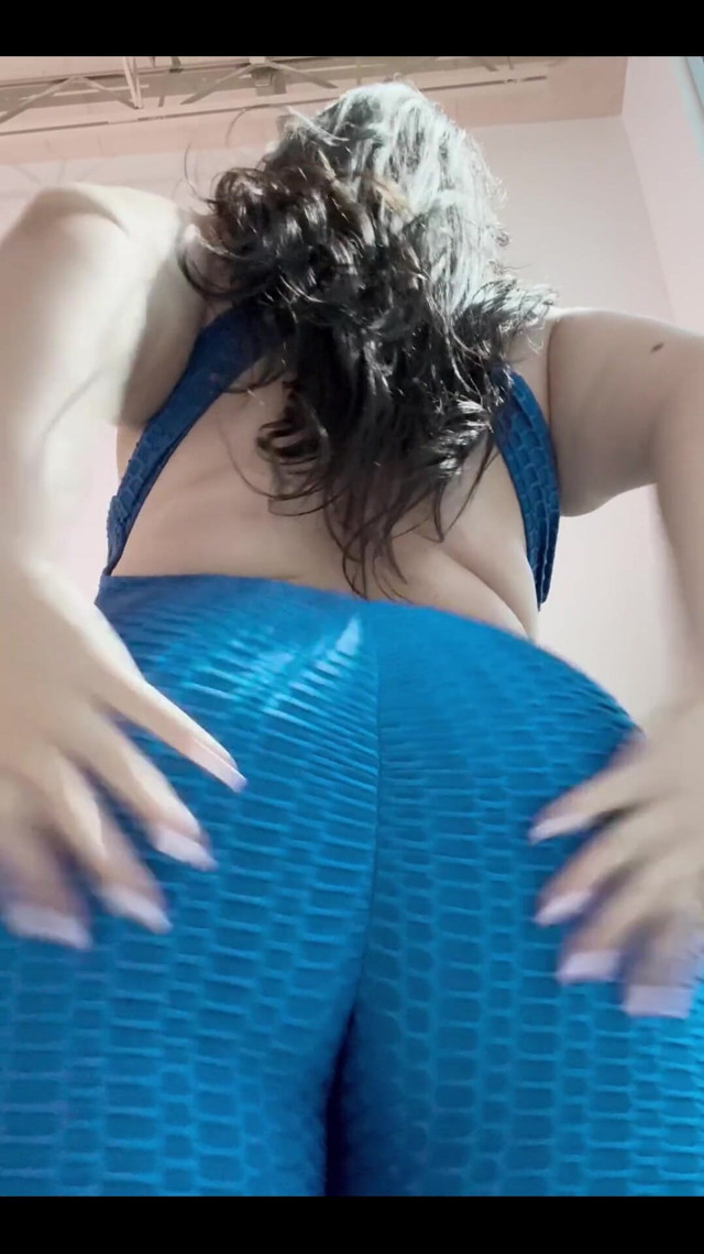 3350347957.mp4 (Amanda Thickk)
