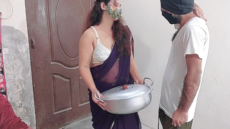 Pakistani CoupleX: Fata vecinului indian desi a venit să împrumute ustensile pentru gătit