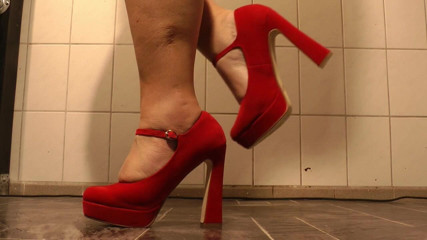 Anna Devot: Annadevot - Only high heels and feet :-)