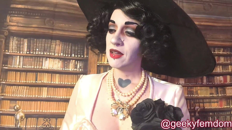 Geeky Femdom: Valentýnské rande s Lady Dimitrescu