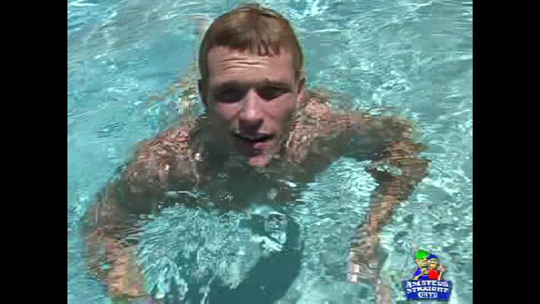 Jay's Amateur Straight Guys: Giovannit和Peter Skinny dip