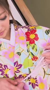 Manami Ama Il Cazzo Pompino Immediato Kimono Bellezza Emiri Momota