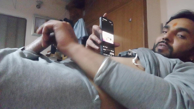 Rajasthani-old-lover: India hombre masturbarse