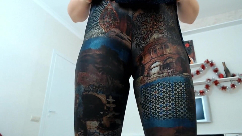 Dream Factory: Camel toe dengan legging baru
