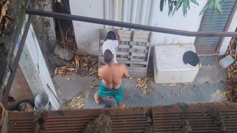 Bebes vagabundas: Teen 18yo