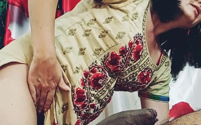 Bolly Karma: Instruye cómo chupar