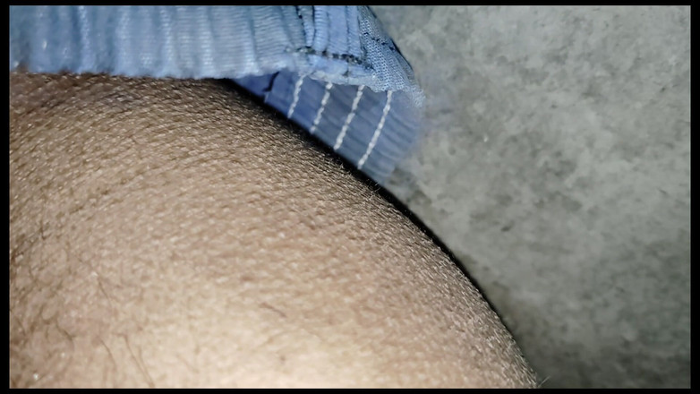 Uttar dinajpur: लड़का बड़े स्तनों वाली हॉट भारतीय चोदने लायक मम्मी को चोदता है