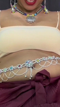 Schmutziger dirtytalk seema bhabhi voller sex desi bhabhi sperma im mund