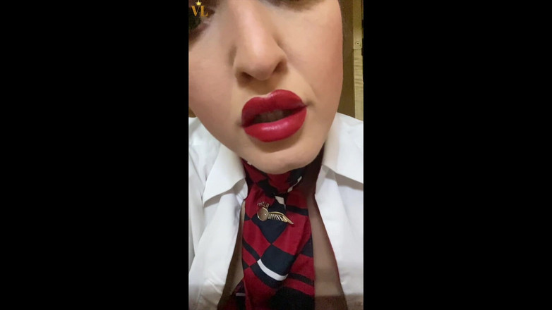 Vivienne l'Amour: Vivienne L'amour - 공중 여주인에게 따먹히다 - 가상 섹스 POV