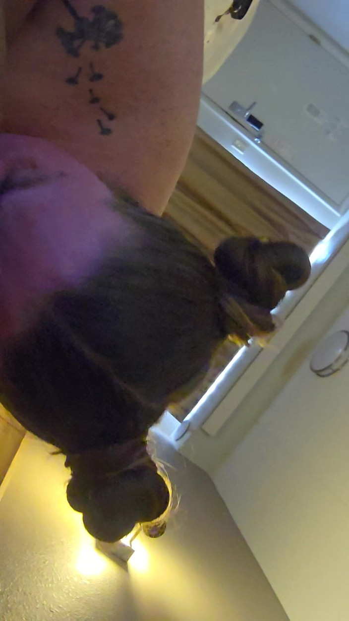 KineMaster: Můj řidič s vílami odvážně požádal, aby mi vykoukal ptáka