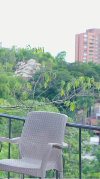 Mẹ kế của tôi yêu cầu tôi làm một buổi chụp hình cho cô ấy của kênh - Danner Mendez & Silvana Lee