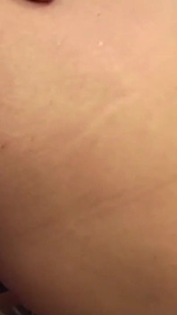 Marie luv si cewek berkulit gelap dijilat pantatnya sebelum di-anal habis-habisan sampai dalam banget.