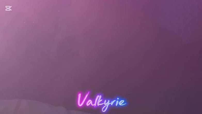 Valkyrieandluigy: Vrouw zuigt pik