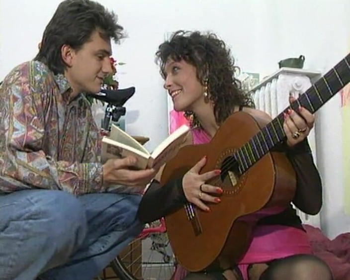90s Vintage Taboo: Мокрая киска умоляет о большем # 14