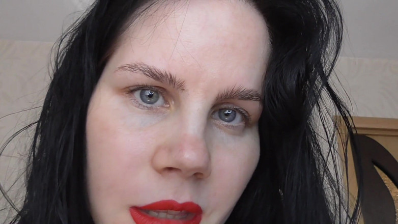 Anna Sky: Eine riesige frau will dich essen