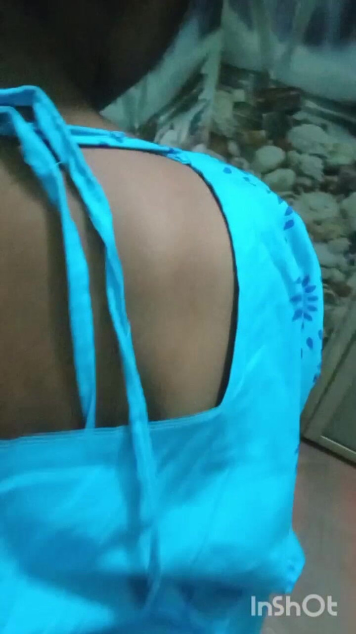 Village wife 9: Awek desi kampung India di bilik air bahagian 1